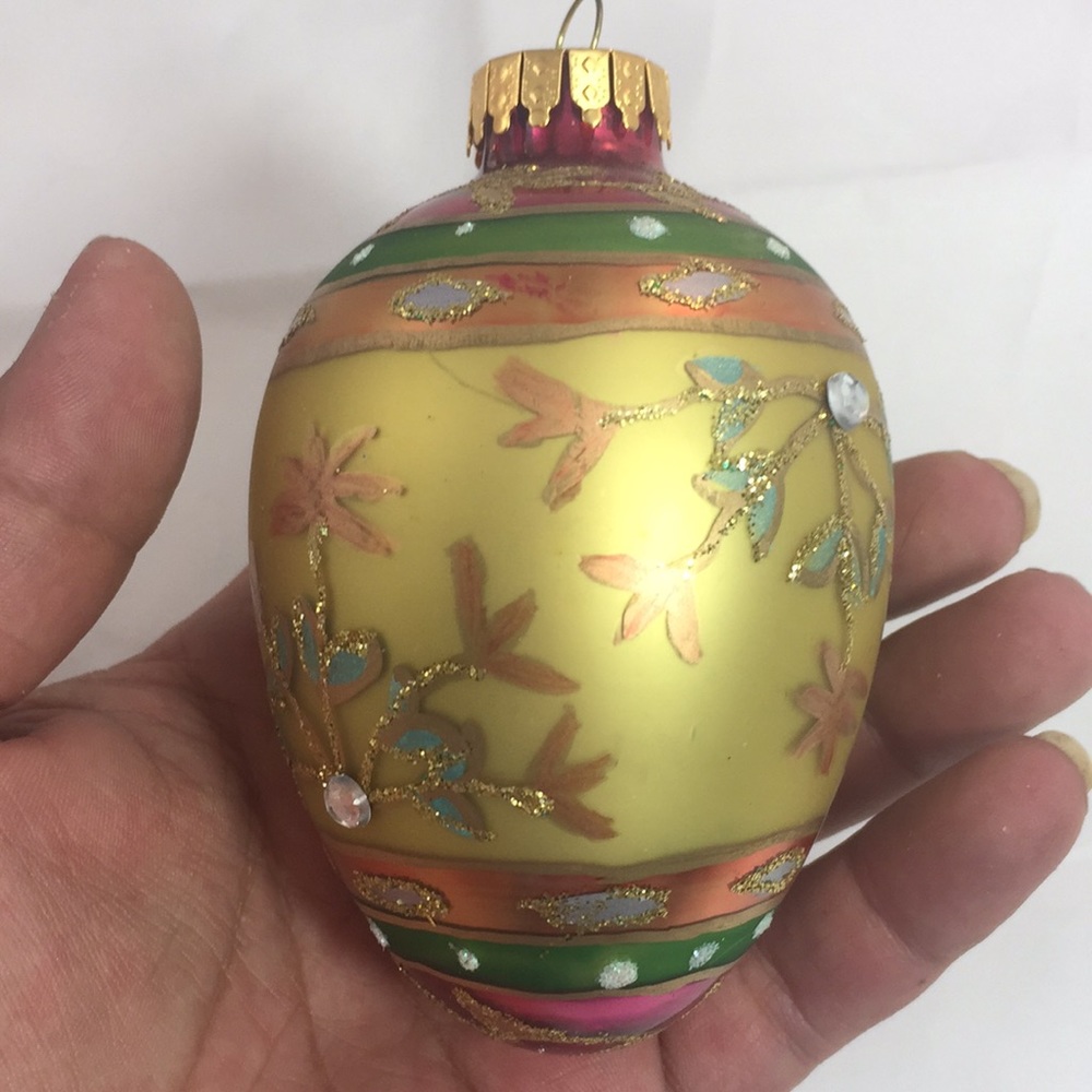 Vintage GKI/Bethlehem Glass Egg shaped embellished Christmas Ornament - Picture 3 of 8